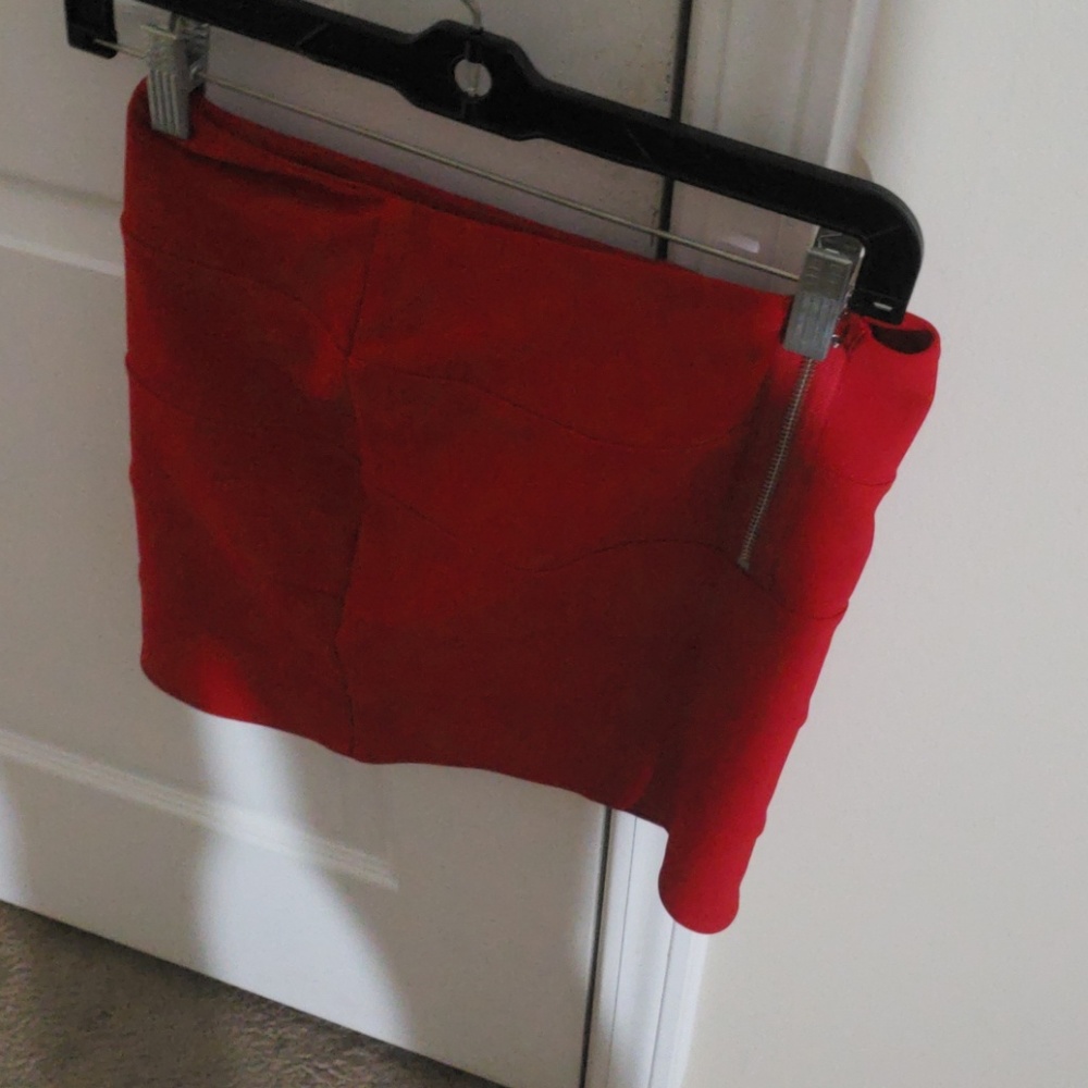 Pencil skirt